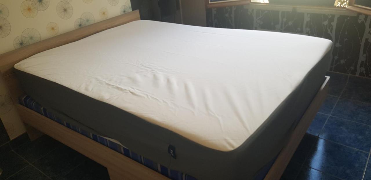 Patrick&Pierre Bed And Breakfast Ним Экстерьер фото